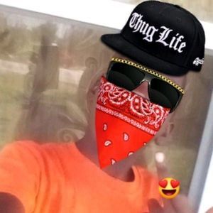 Meet your Posher, Angelo